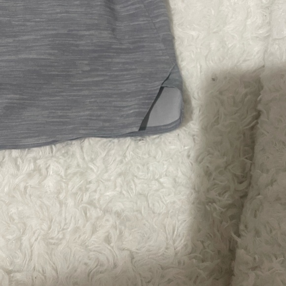 Lululemon Gray men’s Shorts - Picture 9 of 12